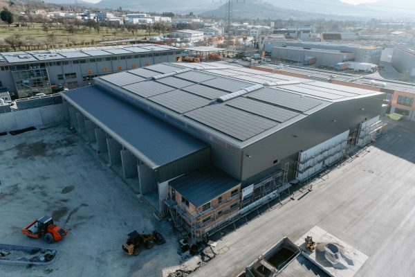 große Halle von Fischer Weilheim